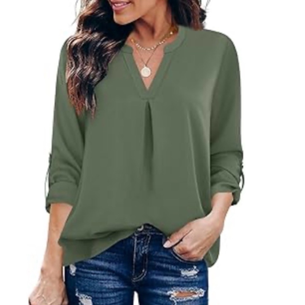 Gaharu (NWT) V-Neck Blouse with 3/4 Sleeve